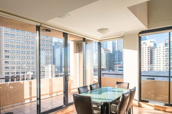 Seasons Harbour Plaza - ACT Tourism 36