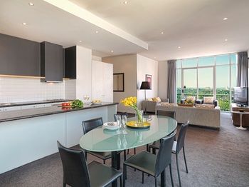 Adina Apartment Hotel Melbourne, Flinders Street - ACT Tourism 2