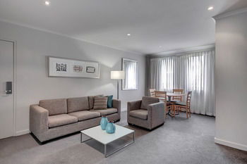 Adina Apartment Hotel Chippendale - ACT Tourism 17