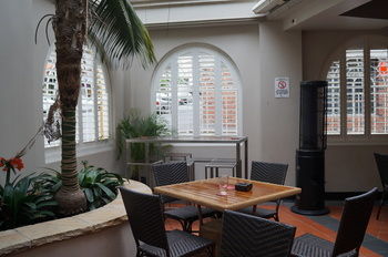 Royal Exhibition Hotel - ACT Tourism 11