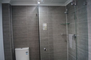 Royal Exhibition Hotel - ACT Tourism 27