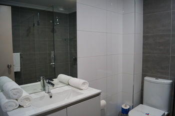 Royal Exhibition Hotel - ACT Tourism 32