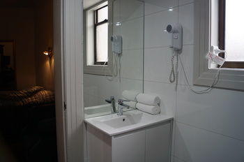 Royal Exhibition Hotel - ACT Tourism 33