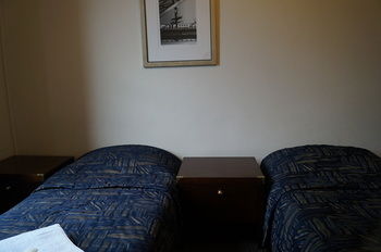 Royal Exhibition Hotel - ACT Tourism 44