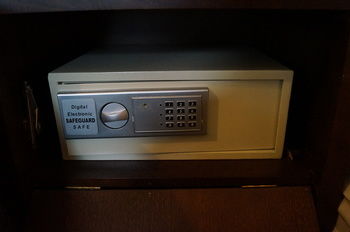 Royal Exhibition Hotel - ACT Tourism 52