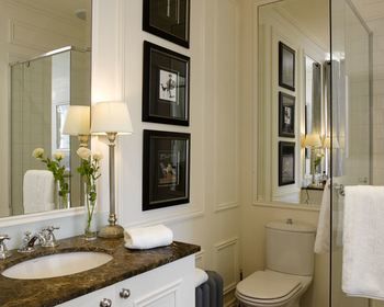 Andre's Mews Luxury Serviced Apartments - ACT Tourism 23