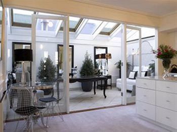 Andre's Mews Luxury Serviced Apartments - ACT Tourism 58