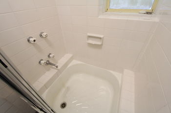 Drummond Apartments Services - ACT Tourism 2