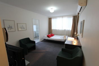 Drummond Apartments Services - ACT Tourism 4