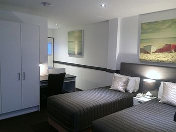 Morgans Boutique Hotel - ACT Tourism 1