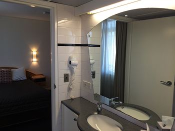 Morgans Boutique Hotel - ACT Tourism 4