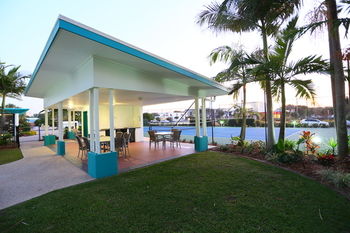 San Marino By The Sea Apartments - ACT Tourism 12