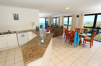 San Marino By The Sea Apartments - ACT Tourism 25