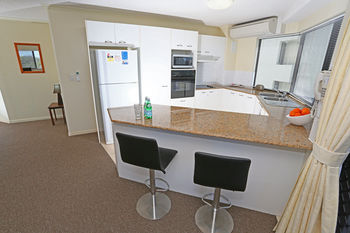 San Marino By The Sea Apartments - ACT Tourism 36
