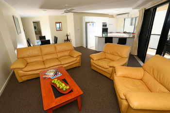 San Marino By The Sea Apartments - ACT Tourism 39