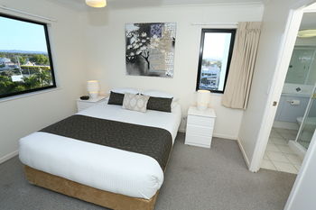 San Marino By The Sea Apartments - ACT Tourism 49