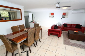 San Marino By The Sea Apartments - ACT Tourism 93