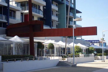 AKOM Docklands - ACT Tourism 3