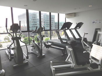 AKOM Docklands - ACT Tourism 10