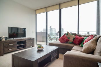 AKOM Docklands - ACT Tourism 25