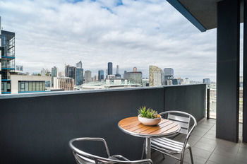 AKOM Docklands - ACT Tourism 31