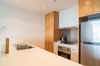 AKOM Docklands - ACT Tourism 33