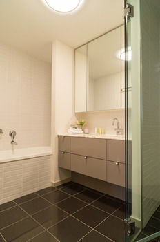 AKOM Docklands - ACT Tourism 35