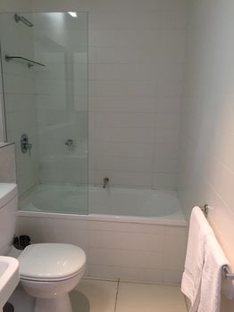 Hiigh Apartments - ACT Tourism 22