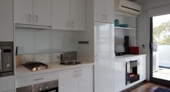 Hiigh Apartments - ACT Tourism 26
