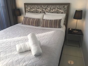 Hiigh Apartments - ACT Tourism 32