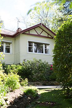 Adeline Bed And Breakfast - ACT Tourism 11