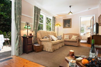 Adeline Bed And Breakfast - ACT Tourism 36
