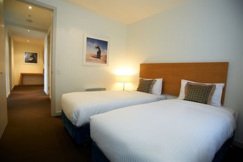 Amity South Yarra Apartments - ACT Tourism 11