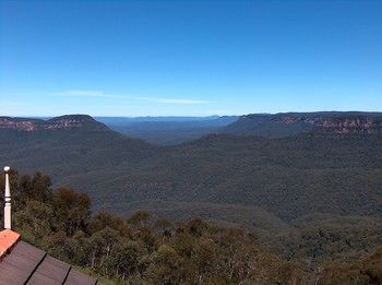 Echoes Boutique Hotel And Restaurant - ACT Tourism 10