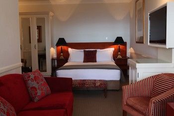 Echoes Boutique Hotel And Restaurant - ACT Tourism 19