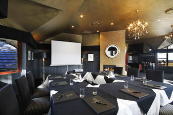 Echoes Boutique Hotel And Restaurant - ACT Tourism 22