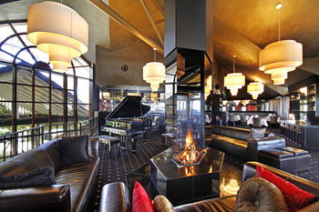Echoes Boutique Hotel And Restaurant - ACT Tourism 24