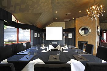 Echoes Boutique Hotel And Restaurant - ACT Tourism 1