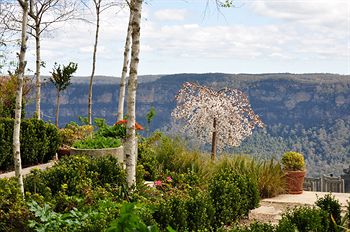 Echoes Boutique Hotel And Restaurant - ACT Tourism 5
