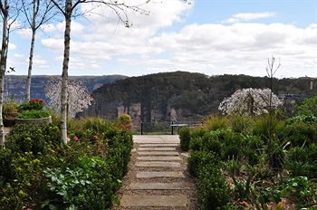 Echoes Boutique Hotel And Restaurant - ACT Tourism 7
