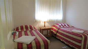 Waldorf Hornsby Residential Apartments - ACT Tourism 6