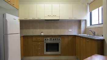 Waldorf Hornsby Residential Apartments - ACT Tourism 12