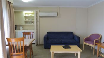 Waldorf Wahroonga Residential - ACT Tourism 11