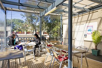 Cambridge Lodge - Hostel/Backpacker - ACT Tourism 8