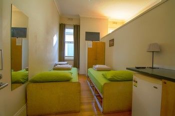 Cambridge Lodge - Hostel/Backpacker - ACT Tourism 11