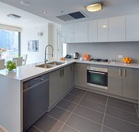 Zara Tower - Luxury Suites and Apartments - ACT Tourism