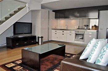 Astra Apartments - St Kilda Rd - ACT Tourism 4
