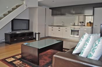 Astra Apartments - St Kilda Rd - ACT Tourism 23