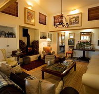 Arabella Guesthouse - ACT Tourism