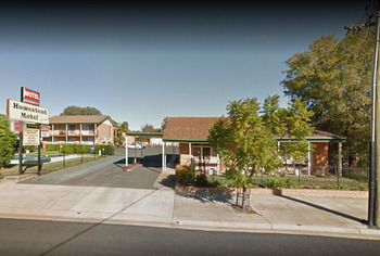 Homestead Motel - ACT Tourism 20